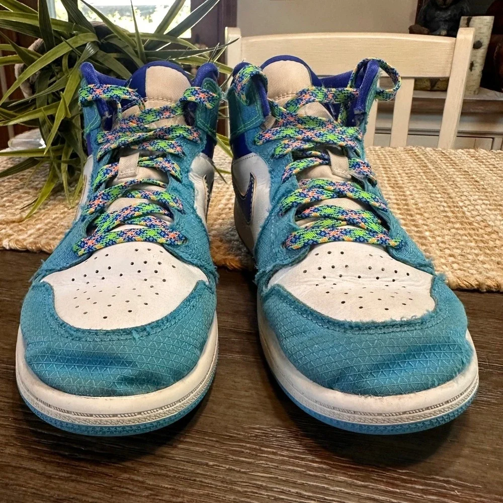 Nike Air Jordan 1‎ Mid SE Sprite Blue Basketball Shoes Sneakers Kids 2.5Y